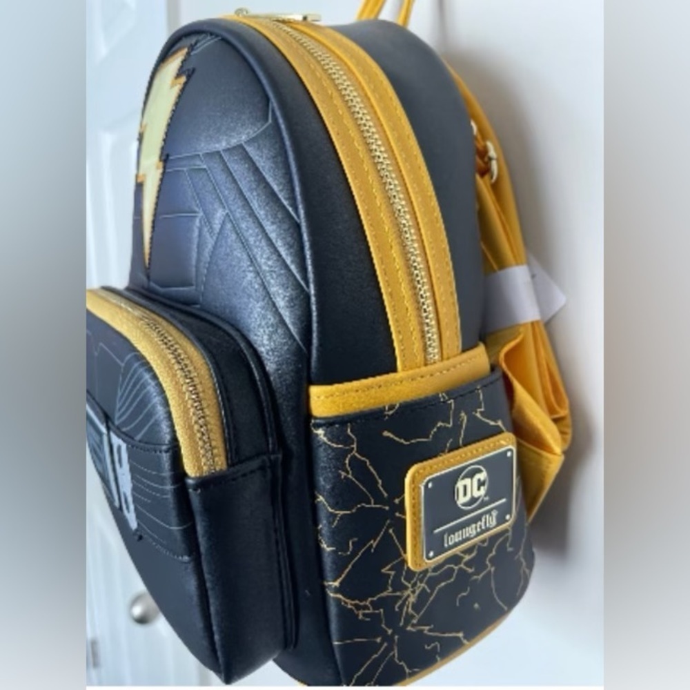 Loungefly DC Comics Black Adam Light-Up Cosplay Mini Backpack Bag NWT​​ - Picture 5 of 9
